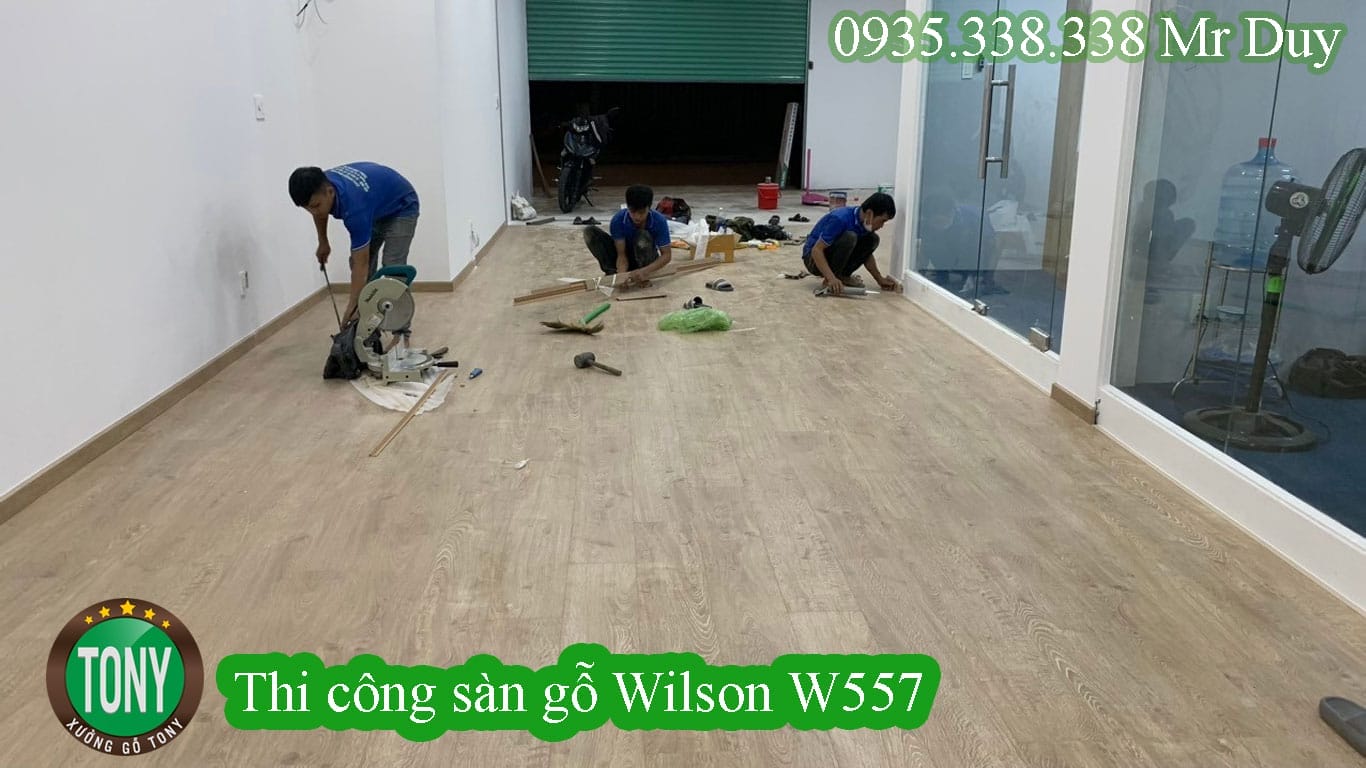 Thi cong san go Wilson W557 hinh1