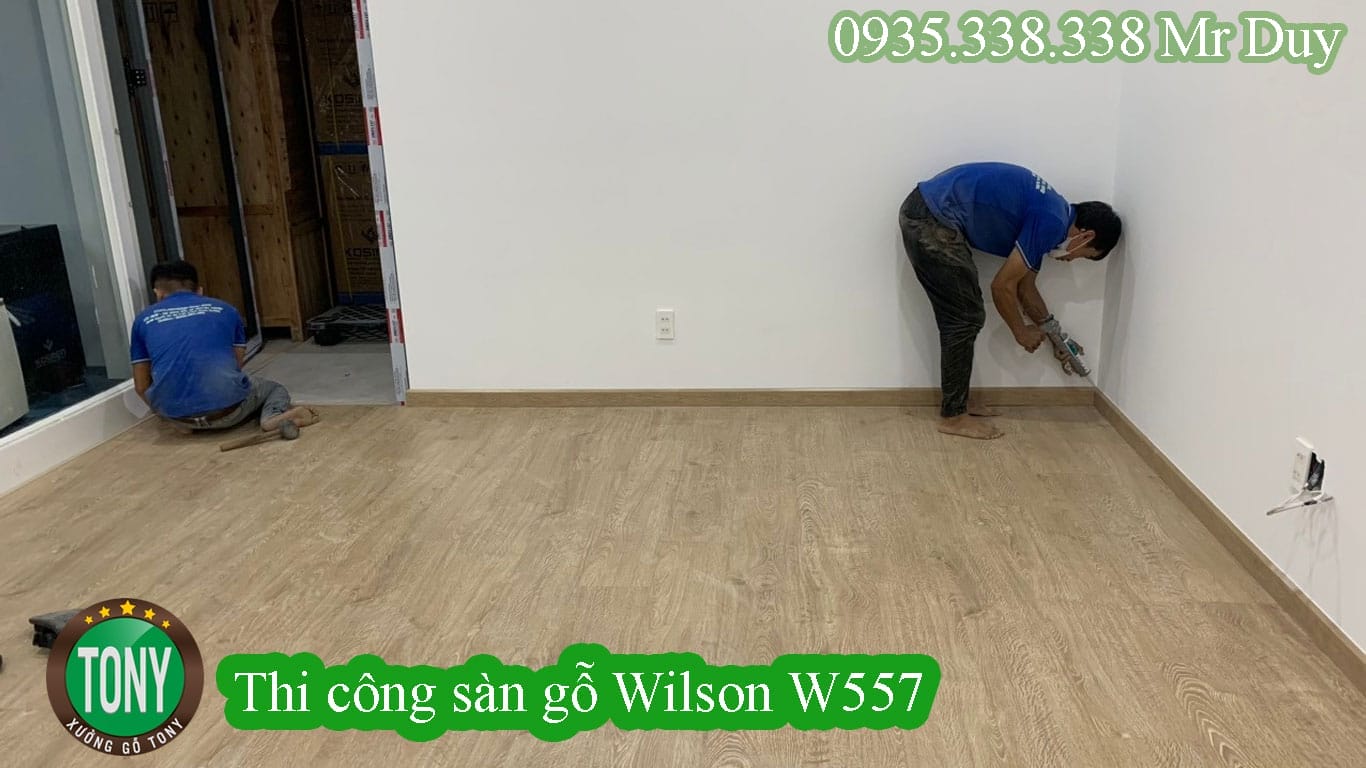 Thi cong san go Wilson W557 hinh2